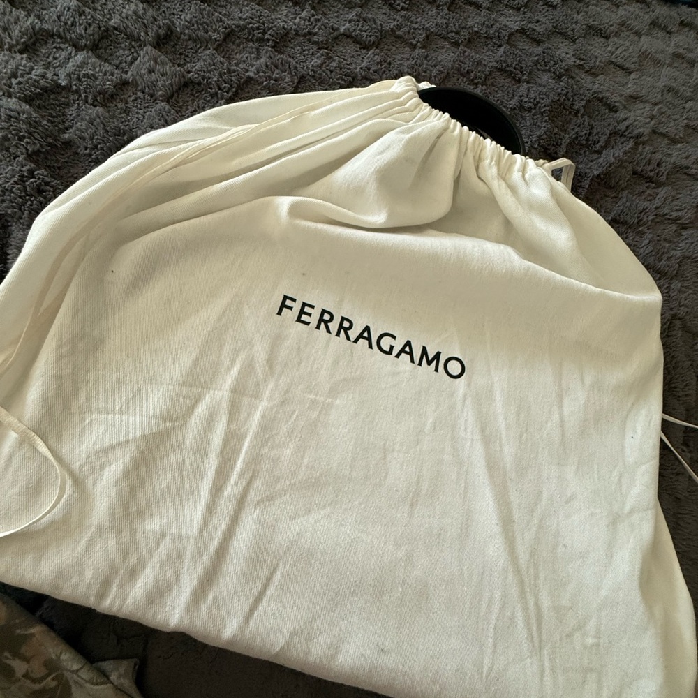 Salvatore Ferragamo Cream Tote Bag